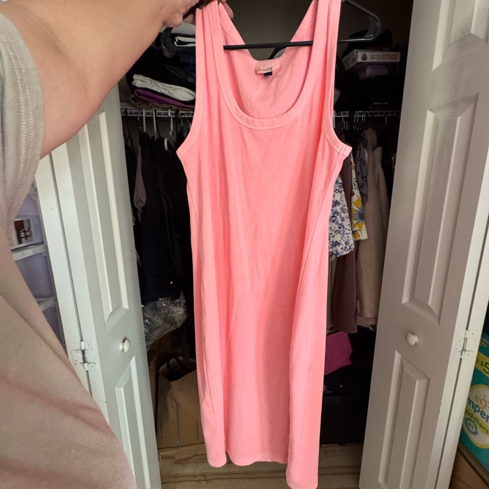 Universal Thread Coral Sleeveless Top